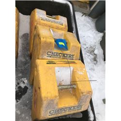 FT.MAC: LOT OF 3 CHECKERS LARGE EQUIPMENT WHEEL