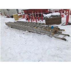 FT.MAC: LOT OF 3 - 40FT ALUMINUM EXTENSION LADDERS