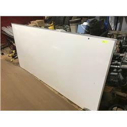 FT.MAC: WHITE BOARD 4FT X 8FT