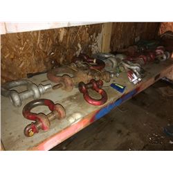 FT.MAC: ASSORTED STEEL CLEVICES, VARIOUS SIZES