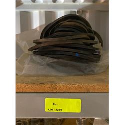 FT.MAC: LOT OF ASSORTED CAM LOCK GASKETS, 2" AND 4"