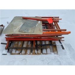 FT.MAC: ASSORTED METAL SIGN STANDS AND WARNING