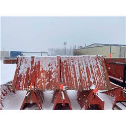 FT.MAC: BARRICADES - 20 PLASTIC LEGS, NO CROSS