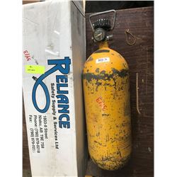 SH. PARK: SCOTT COMPRESSED AIR REFILL TANK