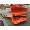 Image 3 : SH. PARK: STIHL MS170 GAS CHAINSAW WITH CASE
