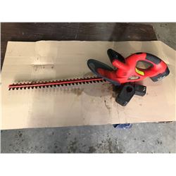 SH. PARK: BLACK & DECKER CORDLESS HEDGE HOG 14.4V