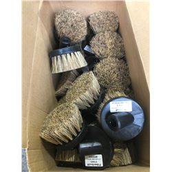SH. PARK: FIBERBUILT 1101 4-1/2 INCH SCRUB BRUSH