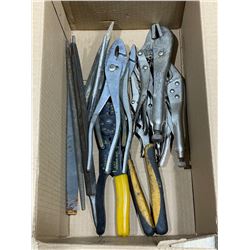 SH. PARK: BOX OF ASSORTED HAND TOOLS