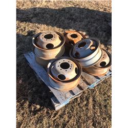 STURG.CNTY: LOT OF 6 - 1 TON TRUCK RIMS