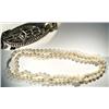 Image 1 : Ladys Single Strand 30 Pearl Necklace