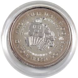 1982 Kitchener-Waterloo .999 Fine Silver Oktoberfest $1.00 Token. Coin is lightly toned(Tax Exempt)