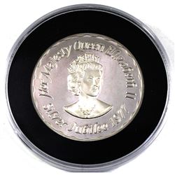 1977 Queen Elizabeth II Silver Jubilee Sterling Silver Medallion in Capsule from the Franklin Mint. 