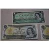 Image 2 : 3 Vintage Canada $1 Bills 1967 & 1973
