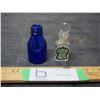 Image 1 : 2 Vintage Bottles Vicks and Sample Zenobia Perfume