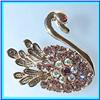 Image 1 : VINTAGE SWAN PIN BROOCH GOLD & SWAROVSKI CRYSTALS