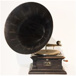 Early Victor Victrola Talking Machine