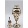 Image 5 : Silver Plate Salt and Pepper Shakers