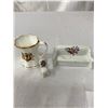 Image 2 : Lot Of Porcelain Miniatures