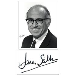 Jonas Salk Signed 8 x 10 Photo Signature