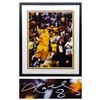 Image 1 : Kobe Bryant Signed 16'' x 20'' Upper Deck COA Photo