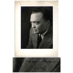 FBI Chief J. Edgar Hoover 1946 9 x 11.5 Signed Photo