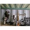 Image 1 : Metal Decor