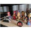 Image 1 : Assortment Bobble Heads Cat A