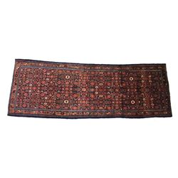 Sarouk Persian Hand Knotted Wool Runner Rug 1930s