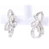 Image 2 : Diamond Ribbon Set Modern 18K Stud Earrings