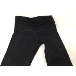Along Fit Capri Leggings (XS)