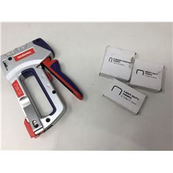 Staple Gun and Staples