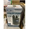 Image 1 : Superior Pump Submersible Thermoplastic Utility Pump 1/4 HP