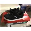 Image 1 : Fila Size 2 Shoes
