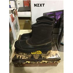 Sketchers North Summit Size 13 Boots