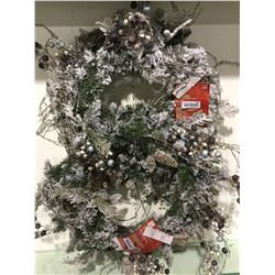 Home Accents Holiday 30" Battery Operated Wreath with Timer