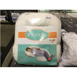Leach Co SnooglePregnancy Pillow