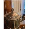 Image 7 : Mennora & Cut Glass Decanter Cat A