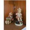 Image 1 : Hummel  Figurines Cat A