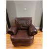 Image 1 : Leather chair Cat C