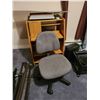 Image 4 : Computer Station & chair