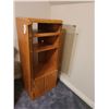 Image 2 : Oak stereo cabinet Cat B