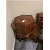 Image 1 : Two wood coffee tables Cat C