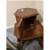 Image 2 : Two wood coffee tables Cat C