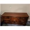 Image 1 : Wood dressing table