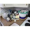 Image 1 : Kitchen Ware A