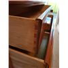 Image 4 : Dresser  C
