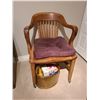 Image 1 : Rolling Chair and more C