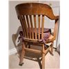 Image 8 : Rolling Chair and more C