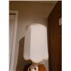 Image 2 : Small Table and Lamp C