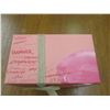 Image 2 : British Rose Gift Box: Gel, Body Butter, Scrub, Hand Cream, etc